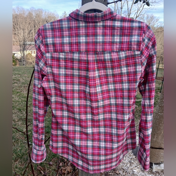 Vineyard Vines Pink Plaid cashmere blend Women's Shirt Like New - Picture 8 of 8